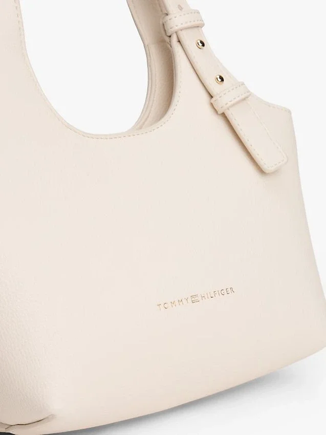 Mini-tote-väska med metalliskt logo och strukturerad yta Mini-tote-väska med metalliskt logo och strukturerad yta