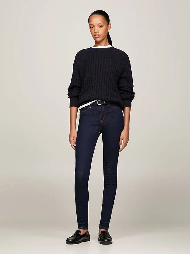 Mörkblå skinny jeans med medelhög midja Mörkblå skinny jeans med medelhög midja