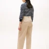 Plisserad twill-chino