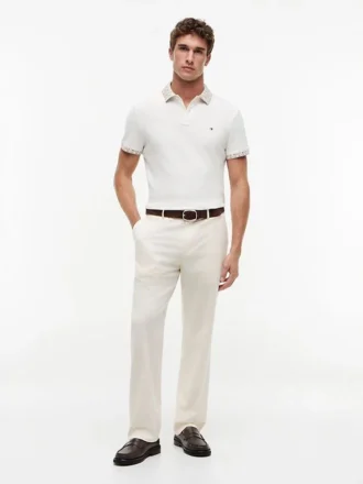 Polo med jacquardkrage i normal passform