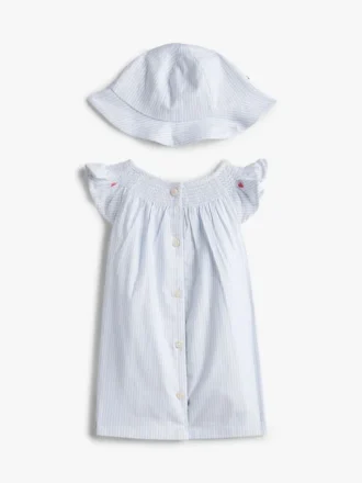 Presentpaket med randig klänning och hatt för Baby