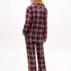 Pyjamas i flanell och byxor