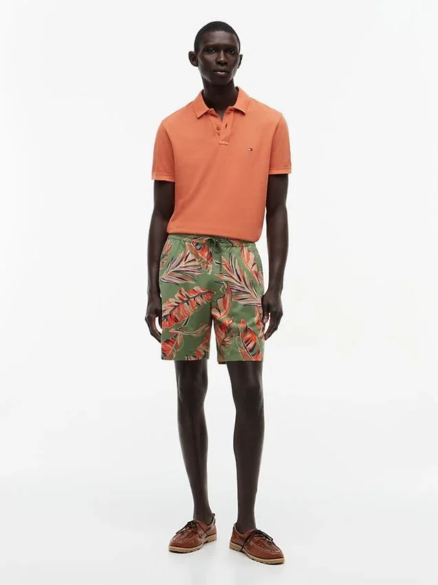 Regular Fit 7″ Tropical Print Shorts Regular Fit 7″ Tropical Print Shorts