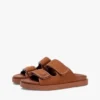 Sandaler med dubbla remmar i nubuckläder Sandaler med dubbla remmar i nubuckläder