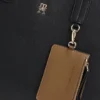 Satchelväska med monogramlogotyp Satchelväska med monogramlogotyp