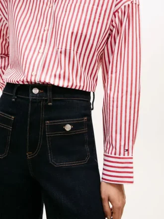 Skjorta i poplin med avslappnad randig design