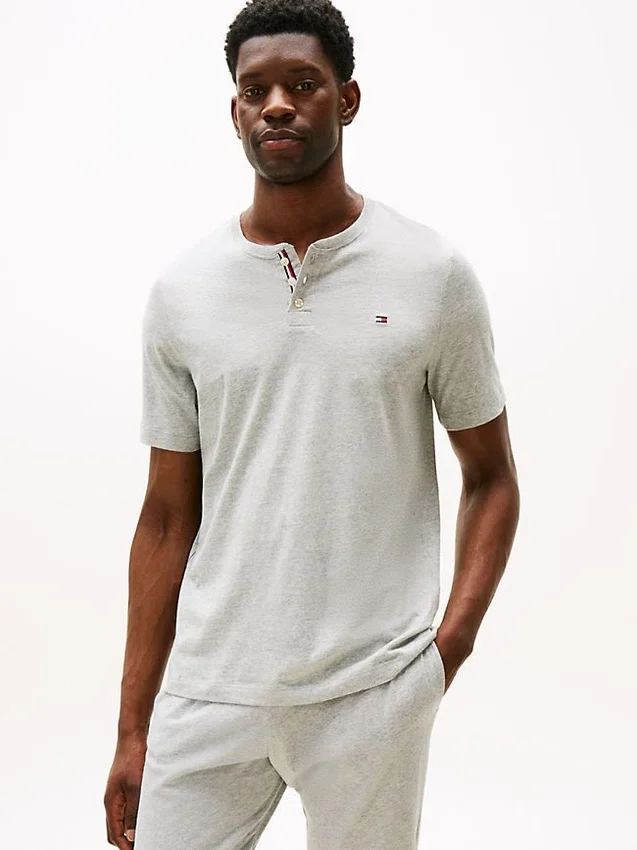 Sleepsär i mockajersey med Henley-krage Sleepsär i mockajersey med Henley-krage