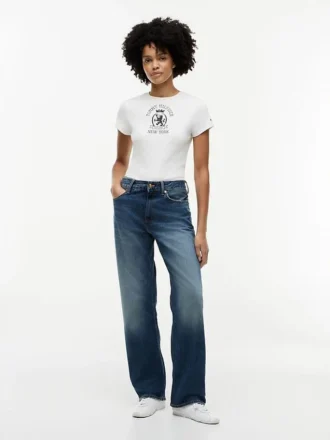 Slim Fit Garment-Dyed Crest Logo T-shirt
