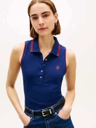 Slim Fit ärmlös polo med monogram