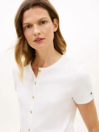Slim Fit-T-shirt med knappar