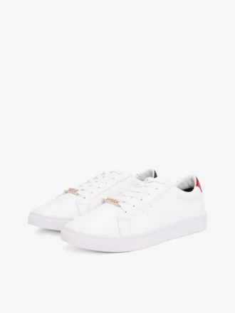 Sneakers i helskinn Sneakers i helskinn