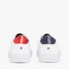 Sneakers i helskinn Sneakers i helskinn