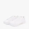 Sneakers i läder med Hilfiger-logotyp Sneakers i läder med Hilfiger-logotyp