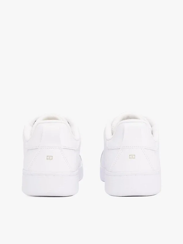 Sneakers i läder med Hilfiger-logotyp Sneakers i läder med Hilfiger-logotyp