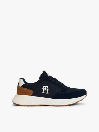 Sneakers i mockablandning