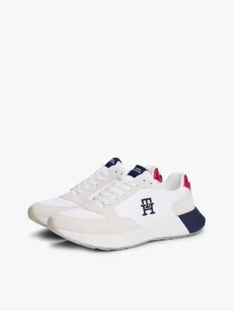 Sneakers i mockablandning