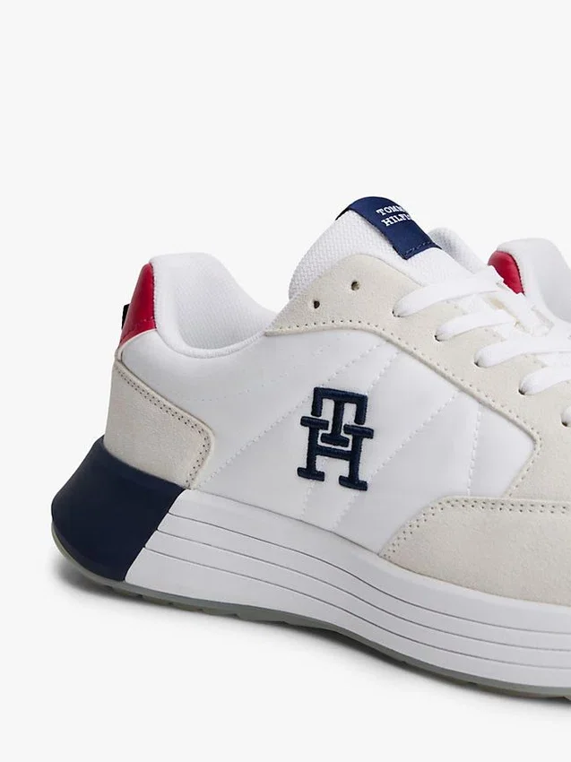 Sneakers i mockablandning Sneakers i mockablandning