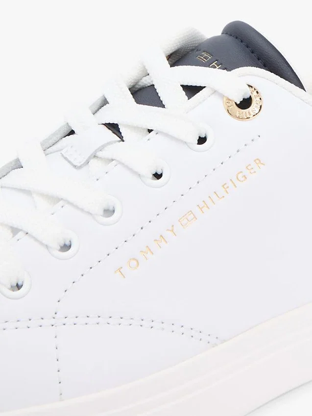 Sneakers med lädercupsole Sneakers med lädercupsole
