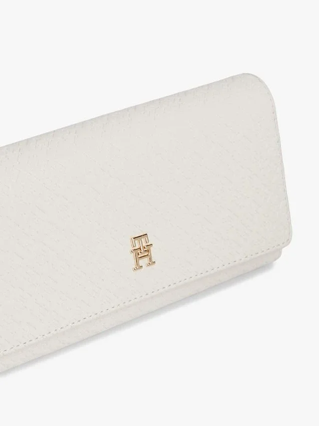 Stor plånbok med monogram över hela ytan Stor plånbok med monogram över hela ytan