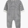 Stripad kabelstickad overall för baby