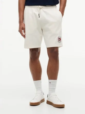 Sweatshorts med vågigt flaggmönster i normal passform