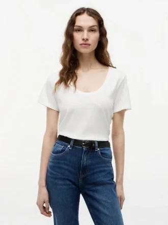 T-shirt i linneblandning med rund hals