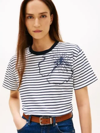 T-shirt med abstrakt blommönster och ränder