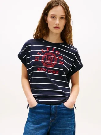 T-shirt med bågformad logotyp och randiga dolmanärmar