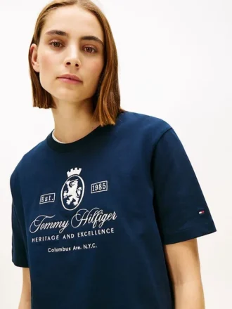 T-shirt med broderad Script Crest-logotyp