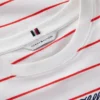 T-shirt med broderad text och avslappnad passform T-shirt med broderad text och avslappnad passform