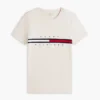 T-shirt med broderat flaggmönster T-shirt med broderat flaggmönster
