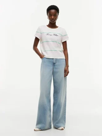 T-shirt med broderat logotyp och ränder