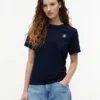 T-shirt med broderat monogram