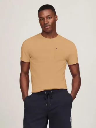 T-shirt med fickor för vardagsbruk