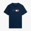T-shirt med flagglogotyp T-shirt med flagglogotyp