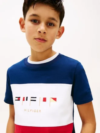 T-shirt med flerfärgat logotryck för barn