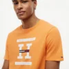 T-shirt med H-logotyp T-shirt med H-logotyp