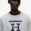T-shirt med H-logotyp T-shirt med H-logotyp