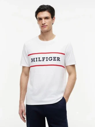 T-shirt med Hilfiger-logotyp