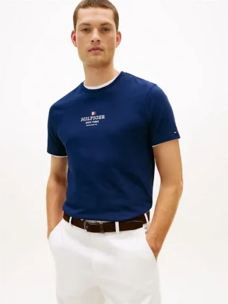 T-shirt med Hilfiger-logotyp