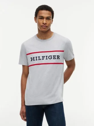 T-shirt med Hilfiger-logotyp