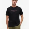 T-shirt med Hilfiger-logotyp T-shirt med Hilfiger-logotyp