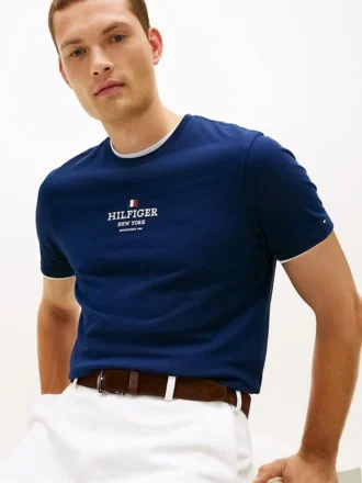 T-shirt med Hilfiger-logotyp