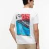 T-shirt med marininspirerad tryck på ryggen