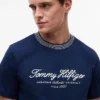 T-shirt med marint logotyptryck och ränder T-shirt med marint logotyptryck och ränder