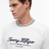 T-shirt med marint logotyptryck och ränder