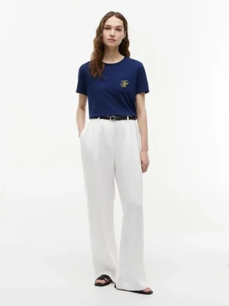 T-shirt med monogram i skriptstil