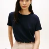T-shirt med rund hals i linneblandning T-shirt med rund hals i linneblandning