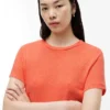 T-shirt med rund hals i linneblandning T-shirt med rund hals i linneblandning