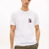 T-shirt med staplat logo T-shirt med staplat logo